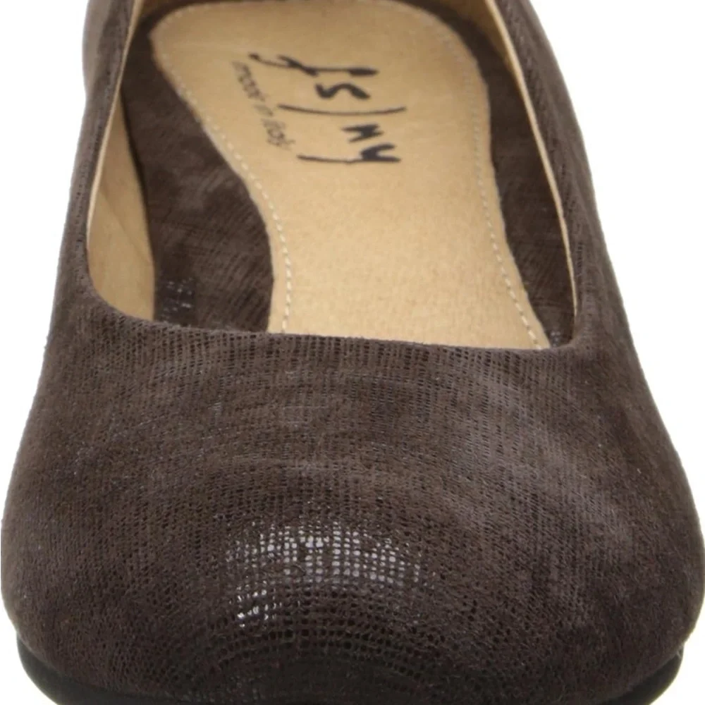 NIB FSNY Brown Suede Gumdrop wedge shoe size 8.5